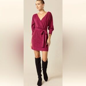 Francesca’s Collections Red Open Back Longsleeve Dress